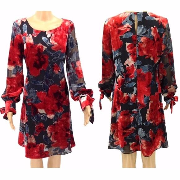 Taylor Dress Women 6 Floral NWT Red Black Cocktail Romantic Evening Party Knee - Picture 1 of 5